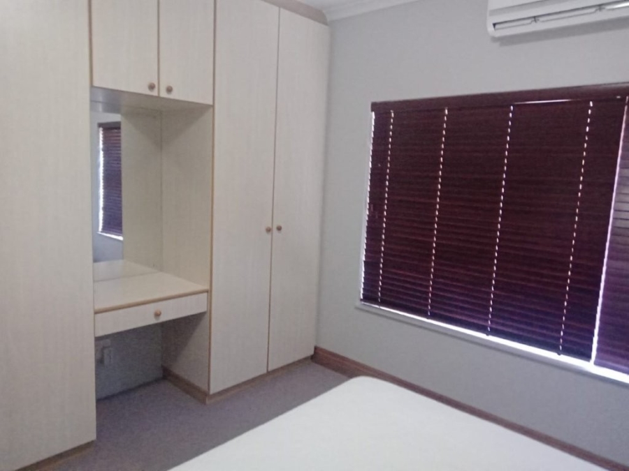 6 Bedroom Property for Sale in Aston Bay Eastern Cape